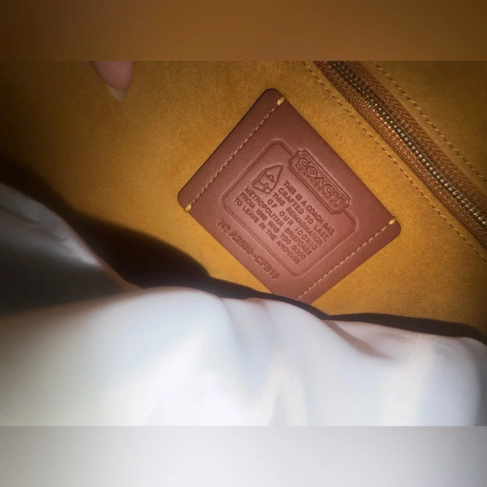 Coach Metropolitan Messenger Bag - DWP2
